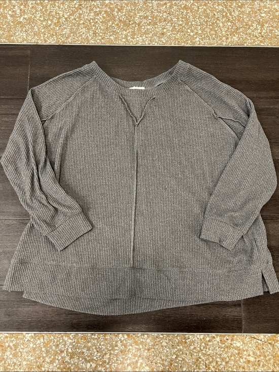 Andree Sweaters - Relaxed Ribbed Long-Sleeve Crewneck Shirt - Gray